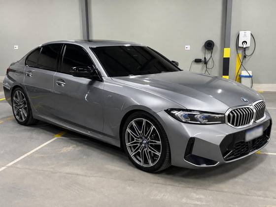 BMW 320i 2.0 16V TURBO FLEX M SPORT AUTOMÁTICO BMW 320i 2.0 16V TURBO FLEX M SPORT AUTOMÁTICO